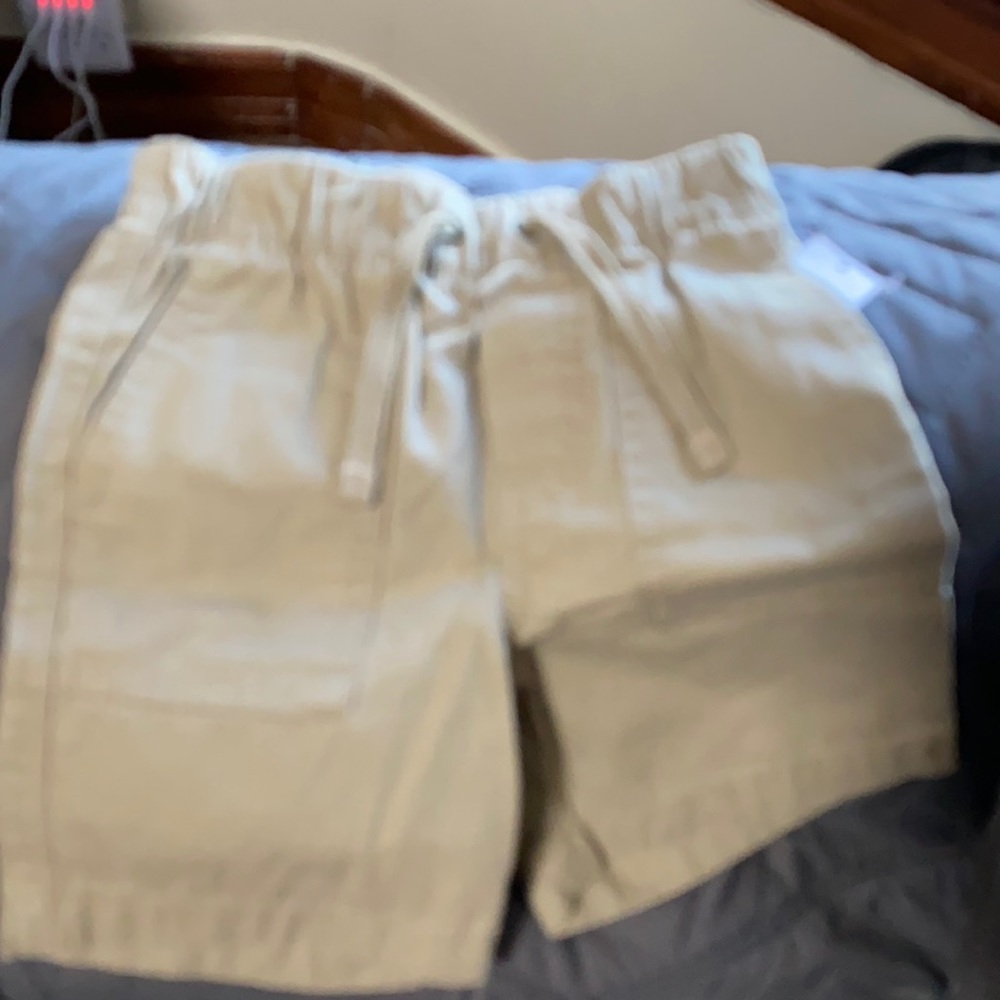 Nice gap short for babies